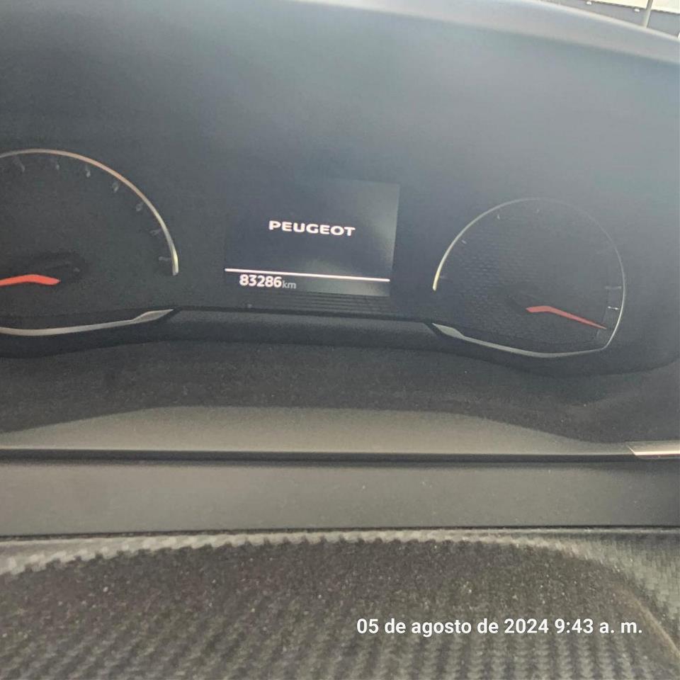 Foto Peugeot 308 8