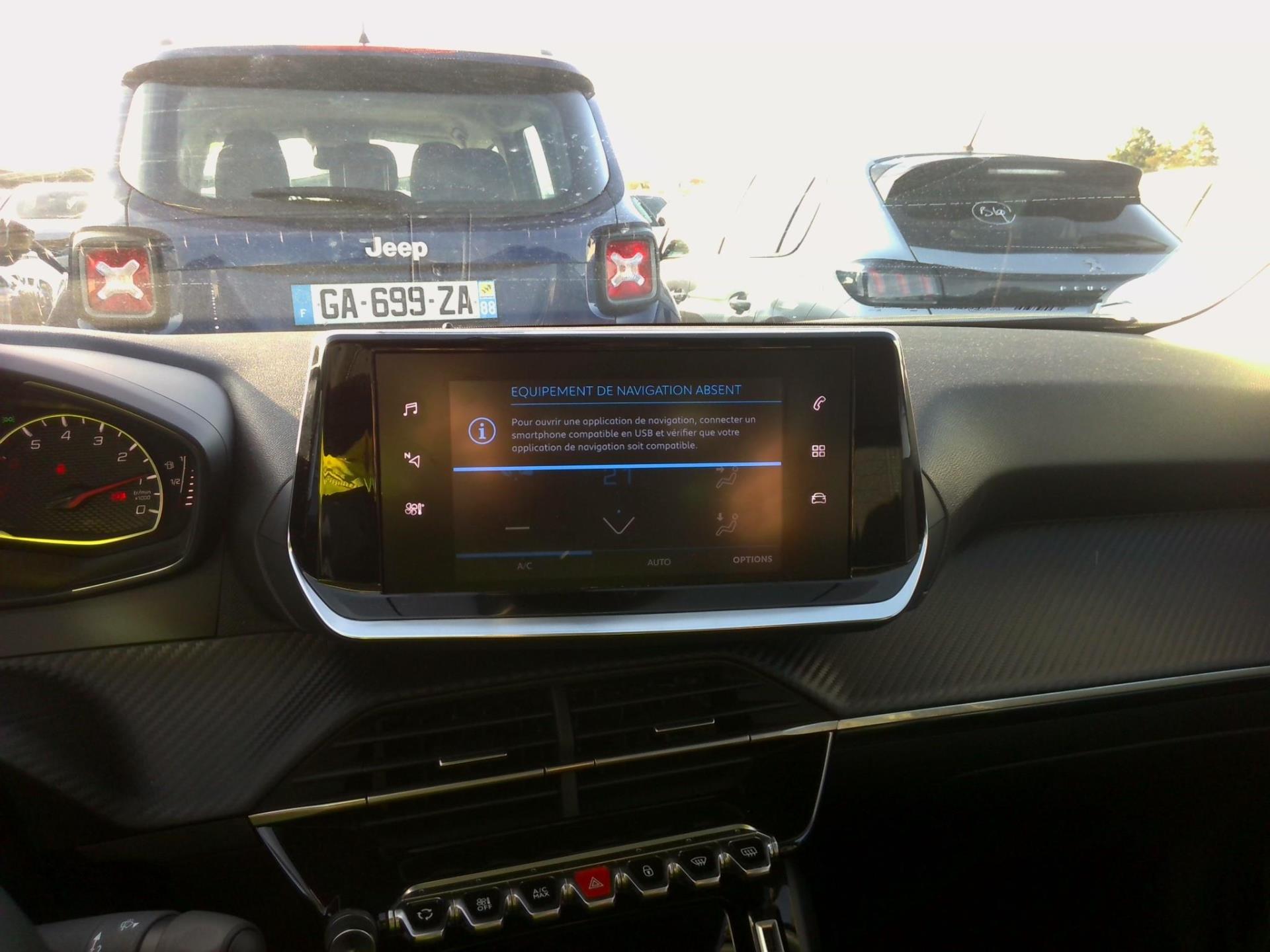 Peugeot 2008 PureTech 130 S&S BVM6 Allure 2022