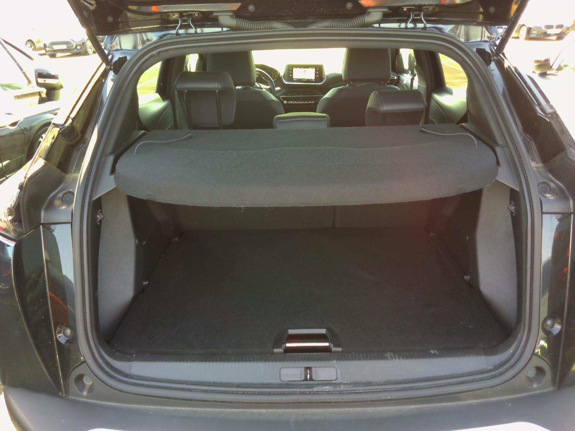 Peugeot 2008 Electrique 136 ch Allure 2023