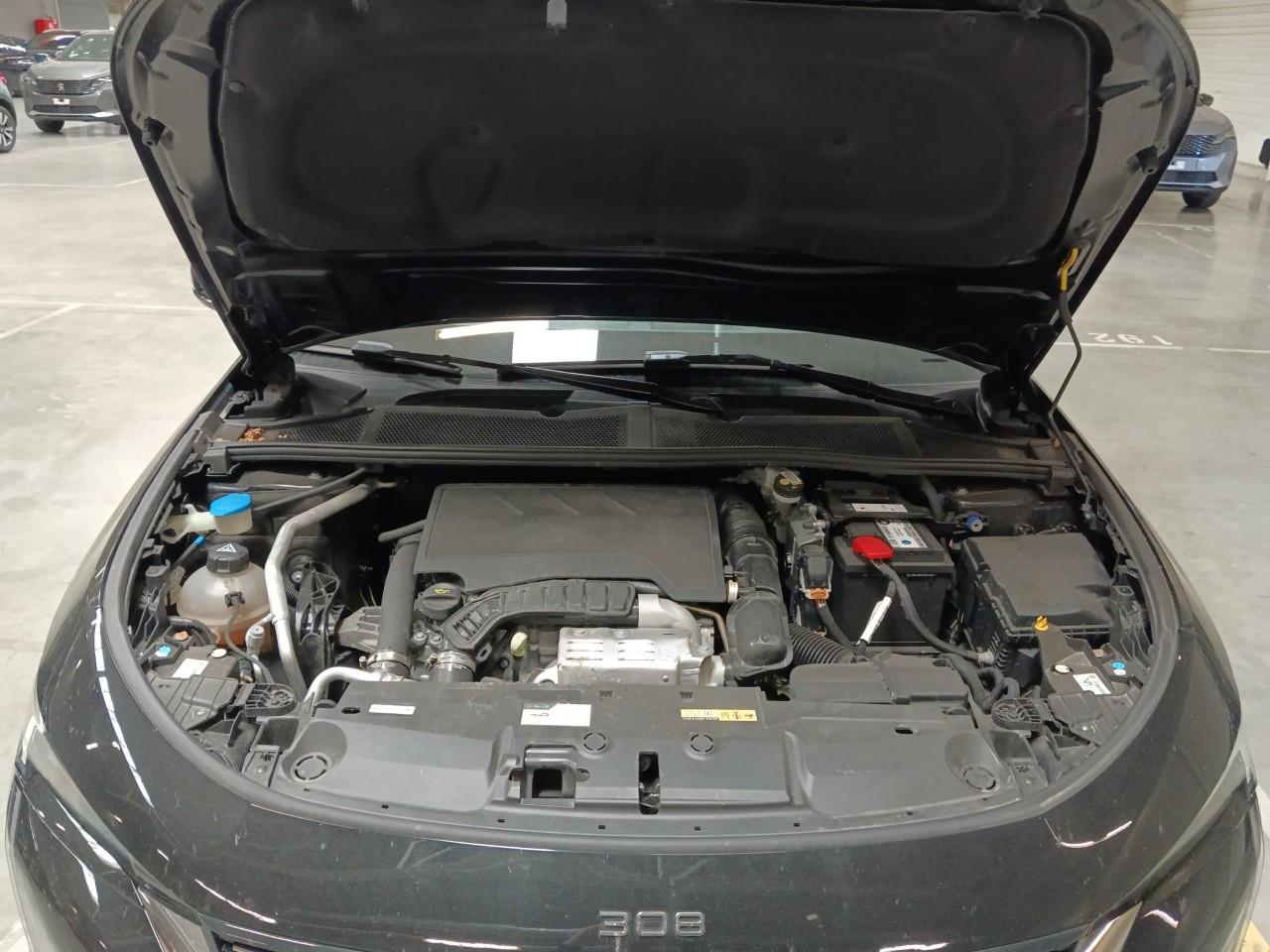 Peugeot 308 III 