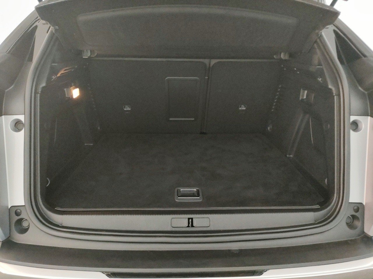 Peugeot 3008 Hybrid4 300 e-EAT8 GT 2023