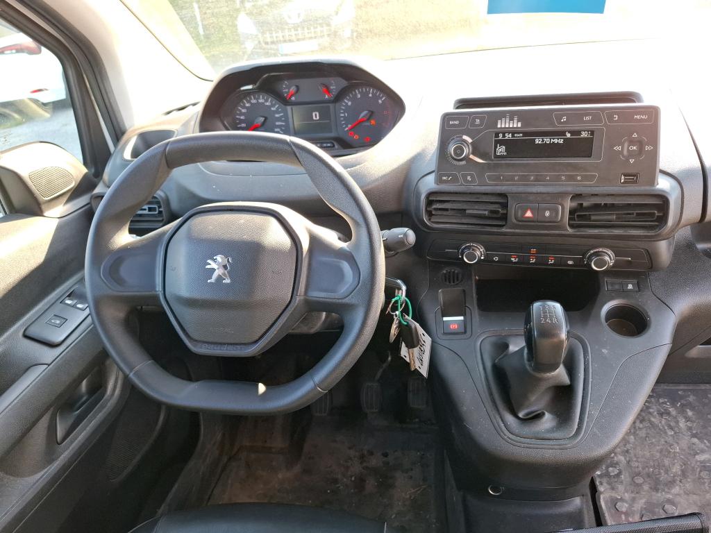 Peugeot PARTNER FOURGON STANDARD 650 KG BLUEHDI 100 S&S BVM5 PREMIUM 2020