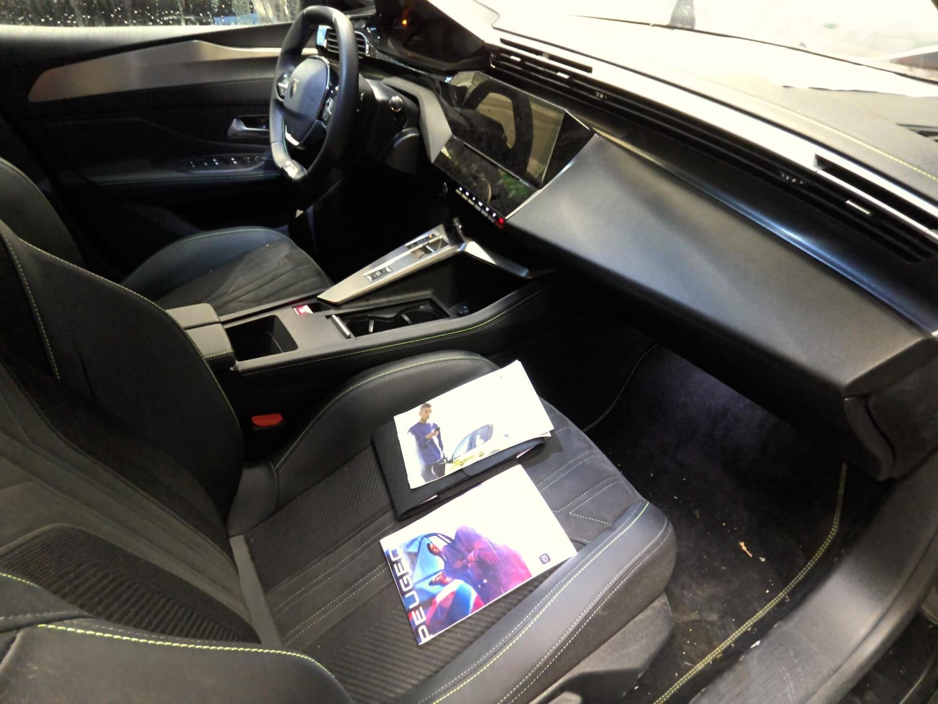 Peugeot 408 PureTech 130 ch S&S EAT8 GT 2024