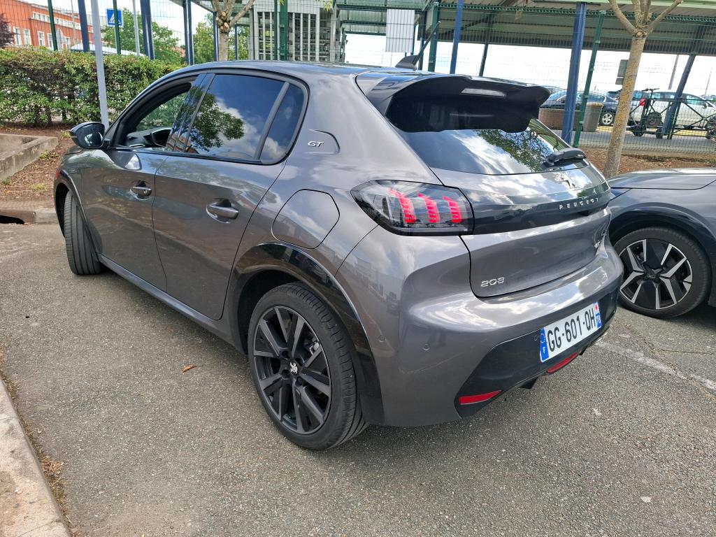 Peugeot 208 PureTech 130 S&S EAT8 GT Pack 2022