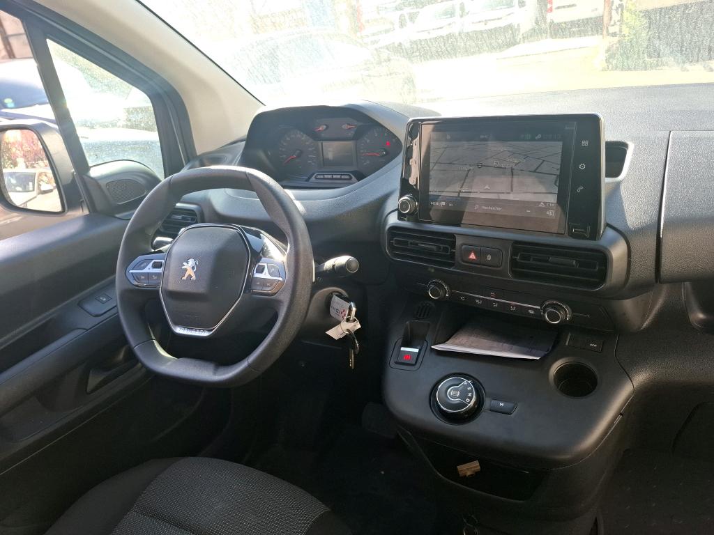 Peugeot PARTNER FOURGON STANDARD 650 KG BLUEHDI 130 S&S EAT8 ASPHALT 2020