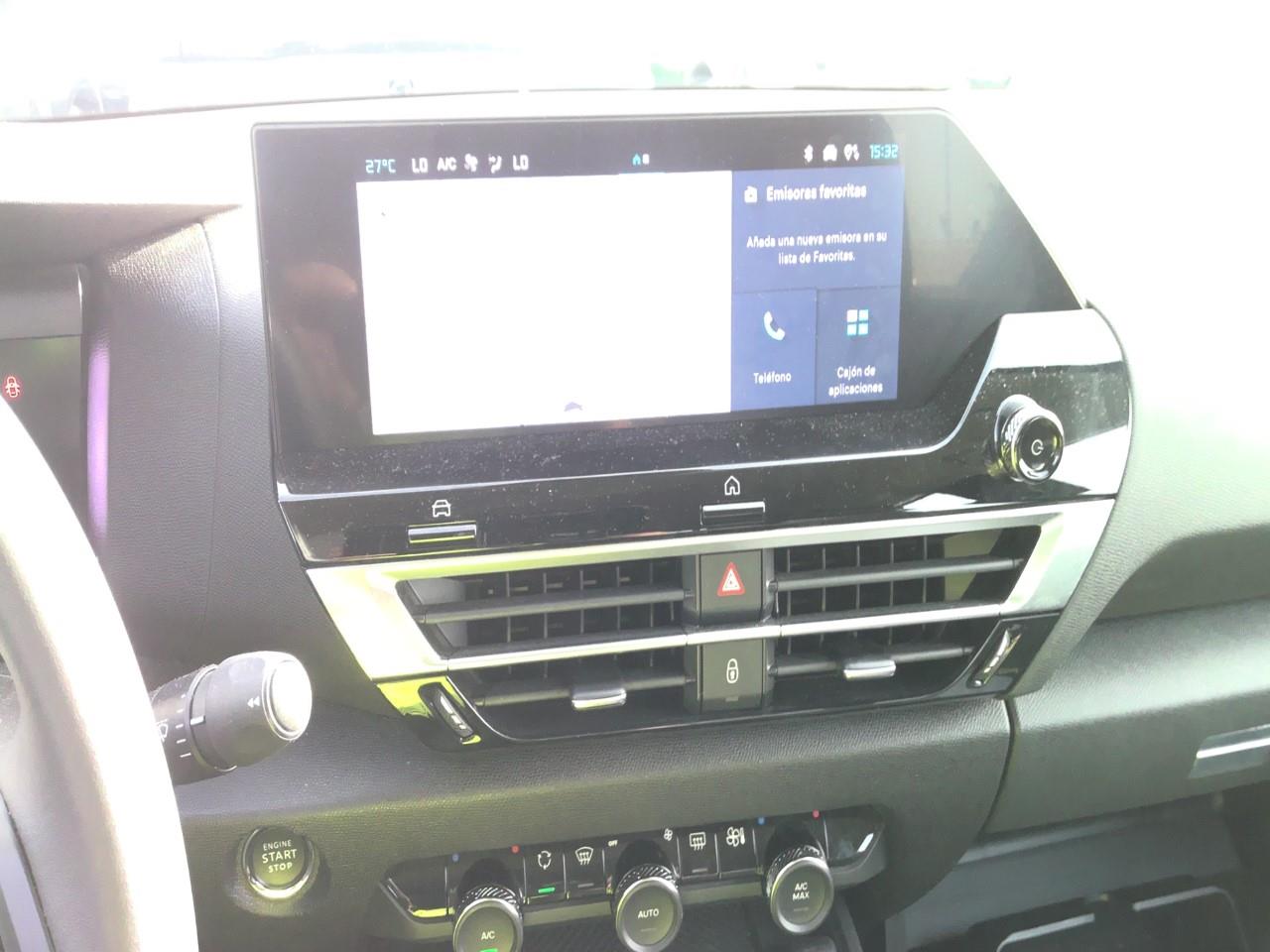 Foto Citroën C4 X 9