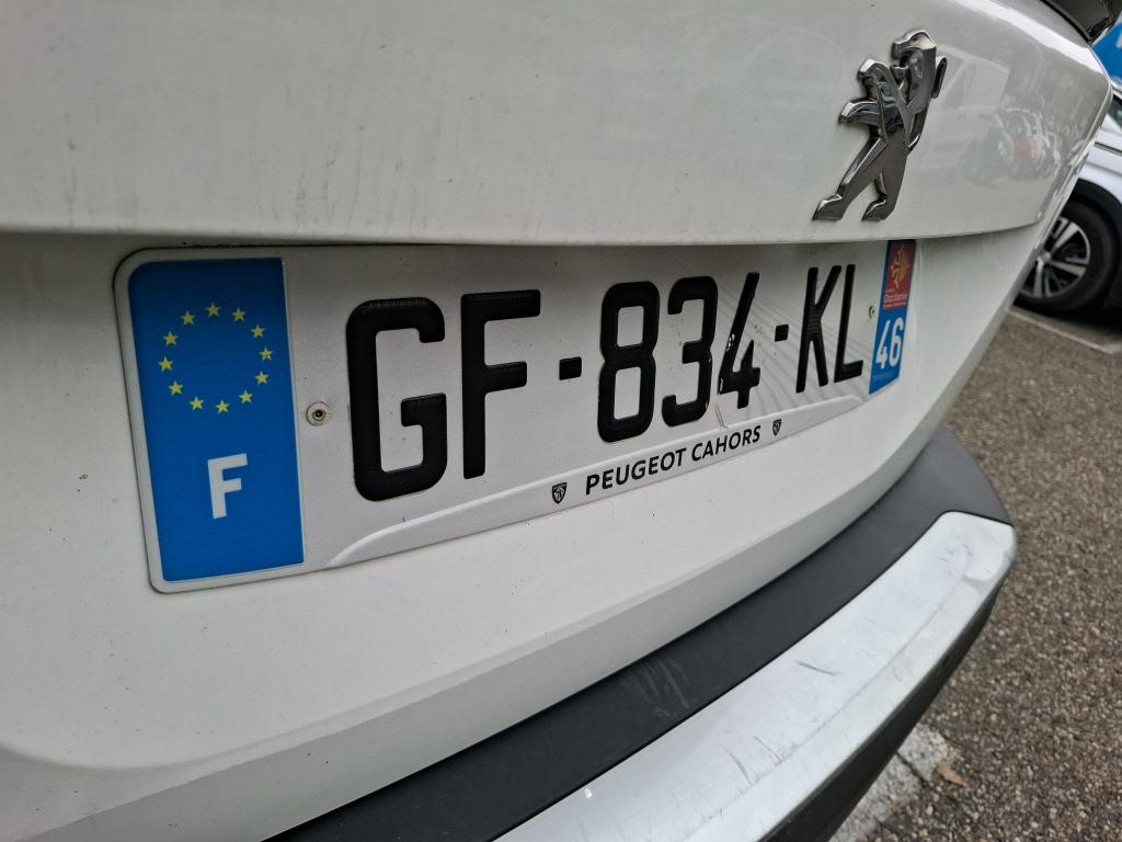 Peugeot 2008 BlueHDi 110 S&S BVM6 Active Pack 2022