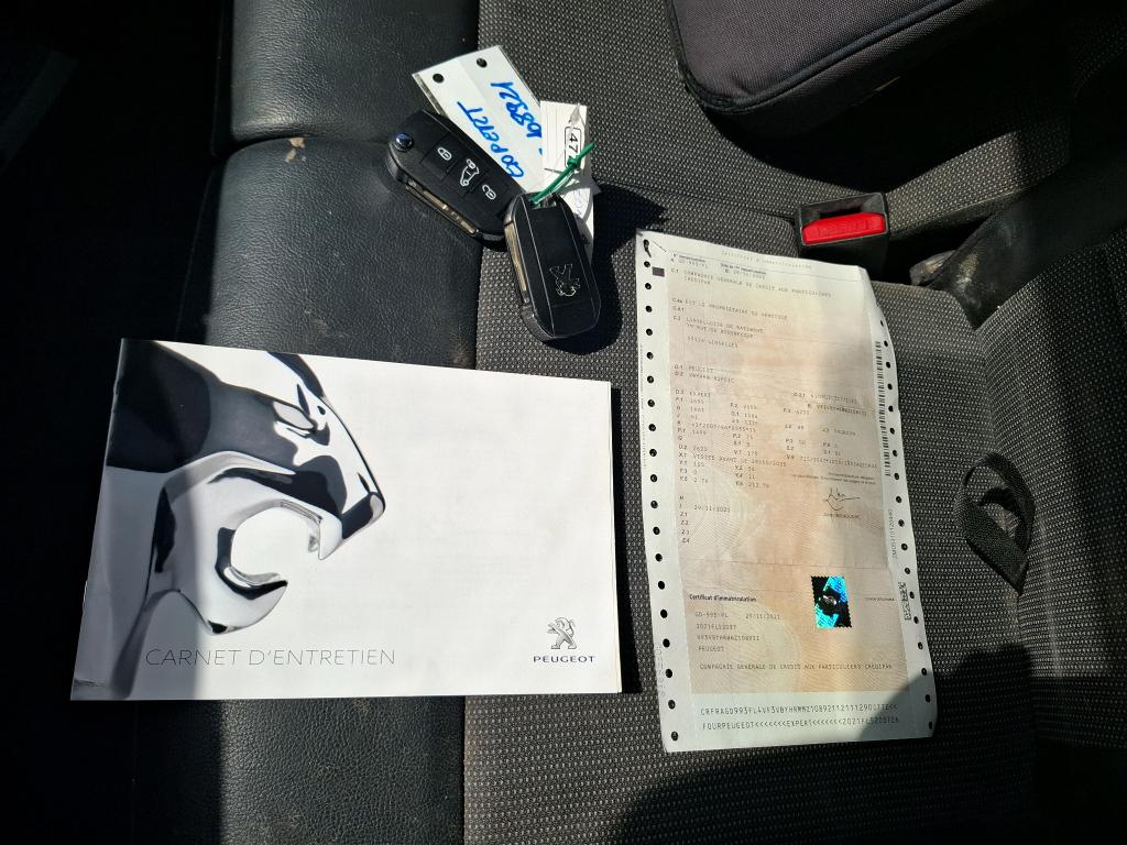 Peugeot EXPERT FGN TOLE STANDARD BLUEHDI 100 S&S BVM6 PREMIUM 2021