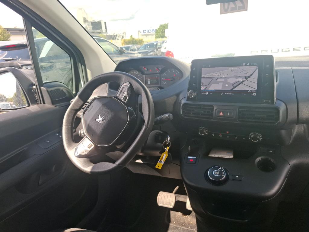 Peugeot PARTNER FOURGON STANDARD 650 KG BLUEHDI 130 S&S EAT8 ASPHALT 2021