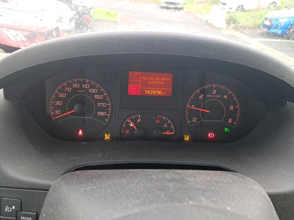 Peugeot BOXER TOLE 333 L1H1 BLUEHDI 140 S&S ASPHALT 2019