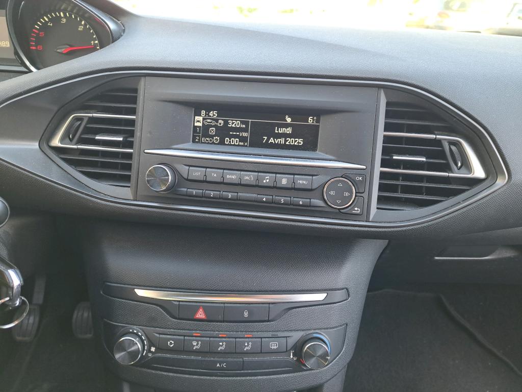 Peugeot 308 1.6 BlueHDi 100ch S&S BVM5 Access 2017