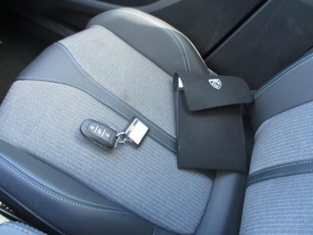 Foto Peugeot 5008 10