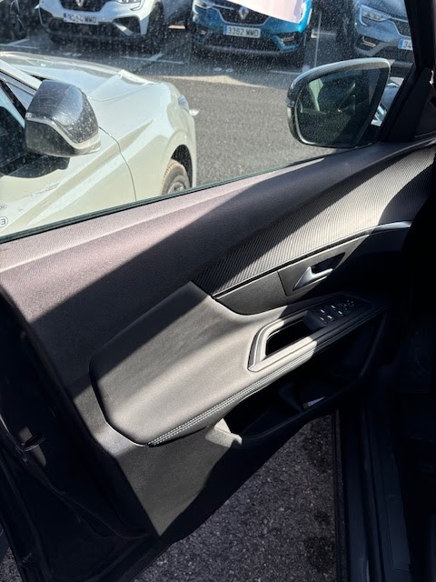 Foto Peugeot 3008 12