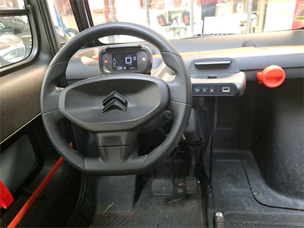 Citroen AMI 