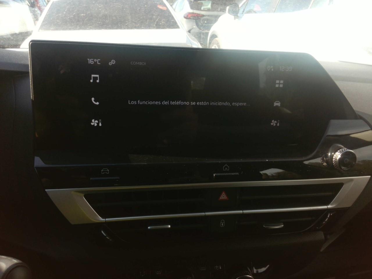 Foto Citroën C4 X 17