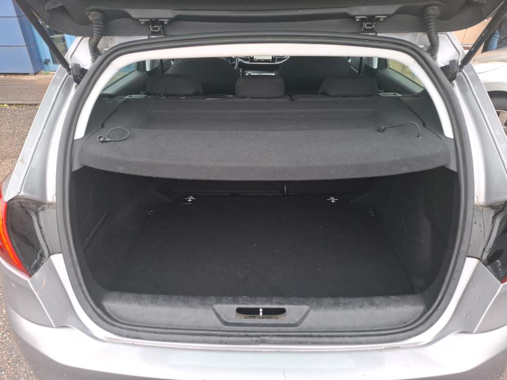 Peugeot 308 BlueHDi 100ch S&S BVM6 Active Business 2020