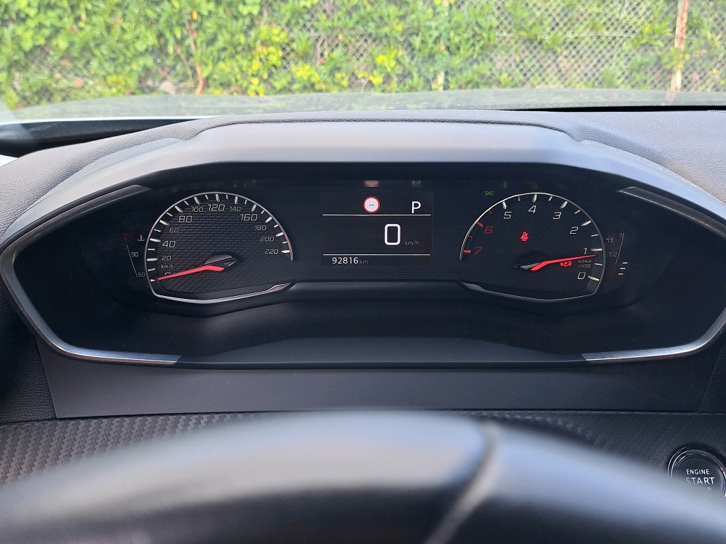 Peugeot 2008 PureTech 130 S&S EAT8 Allure 2021