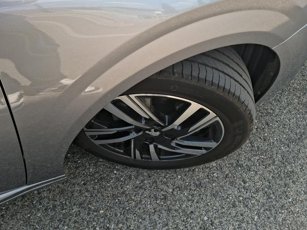 Peugeot 208 PureTech 100 S&S EAT8 Allure Pack 2022