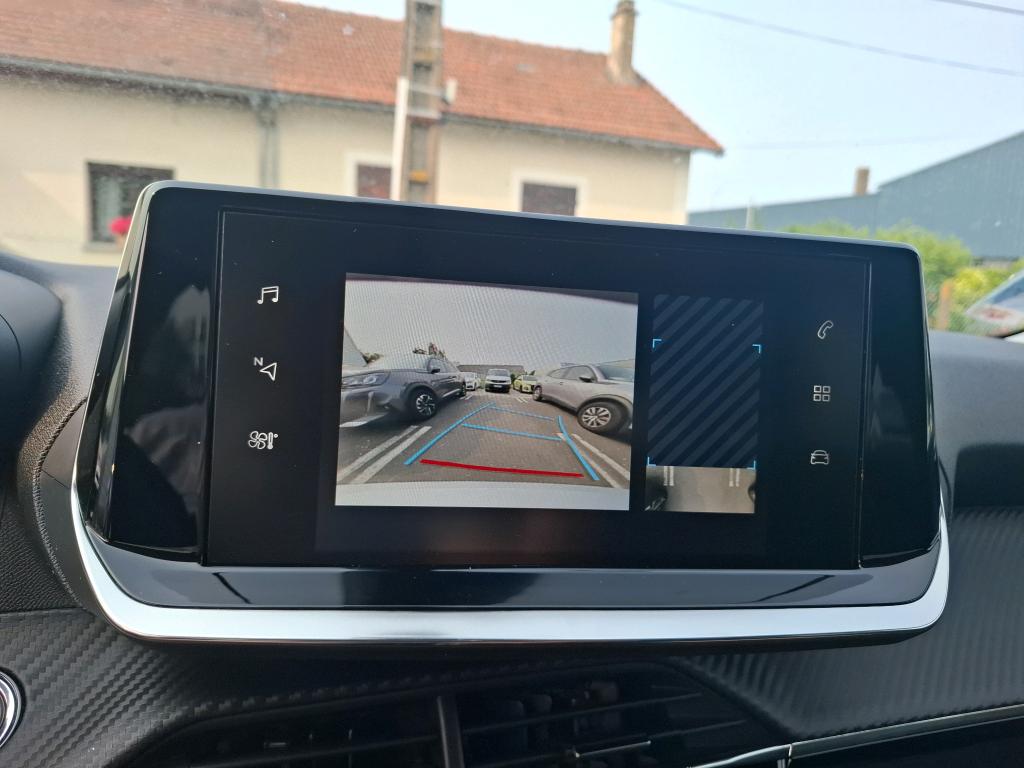 Peugeot 2008 BlueHDi 130 S&S EAT8 Allure 2021