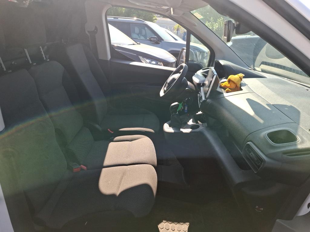 Peugeot PARTNER FOURGON STANDARD 650 KG BLUEHDI 100 S&S BVM5 ASPHALT 2020