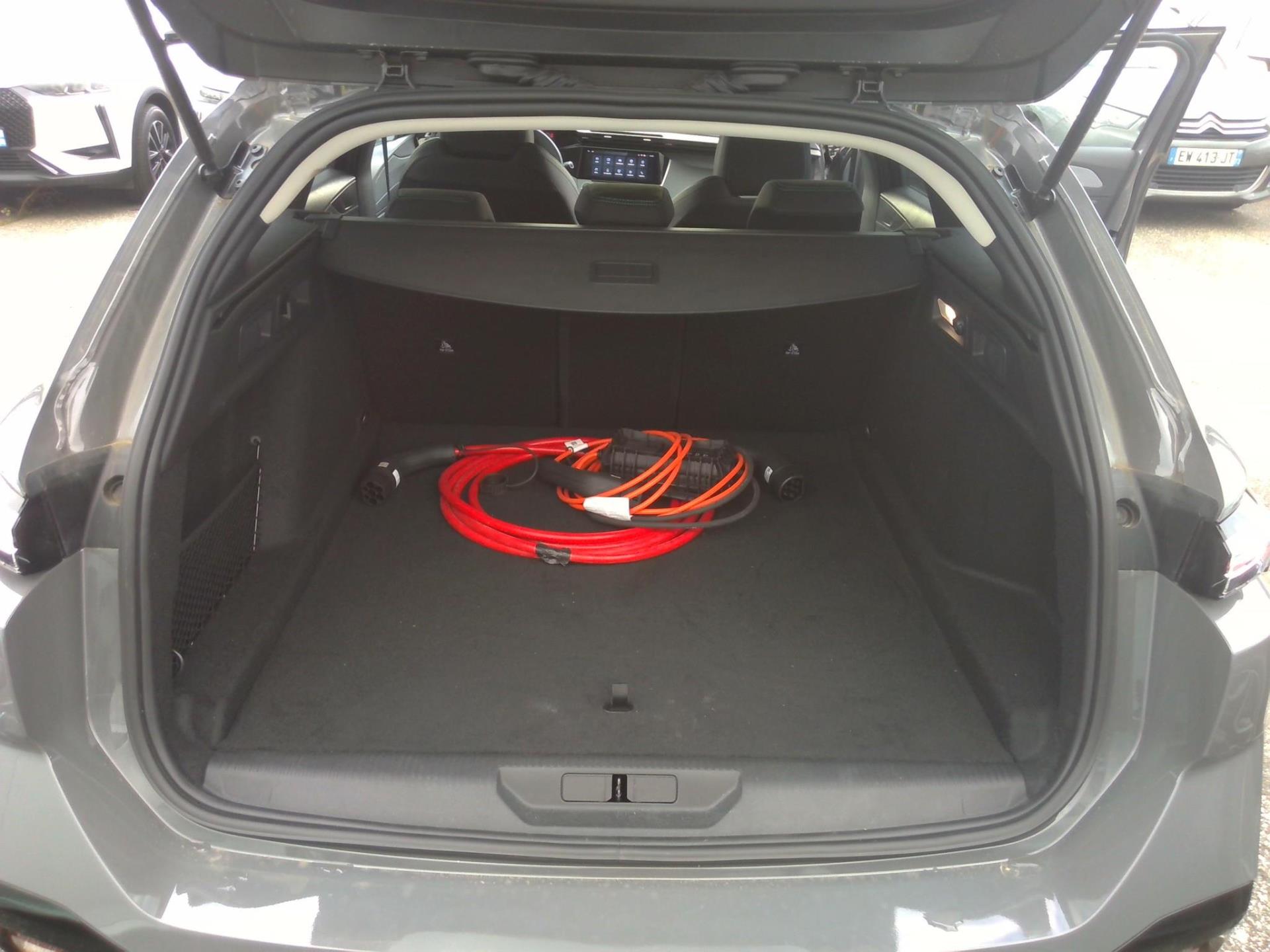 Peugeot 308 SW Electrique 54 kWh 156ch Allure 2025