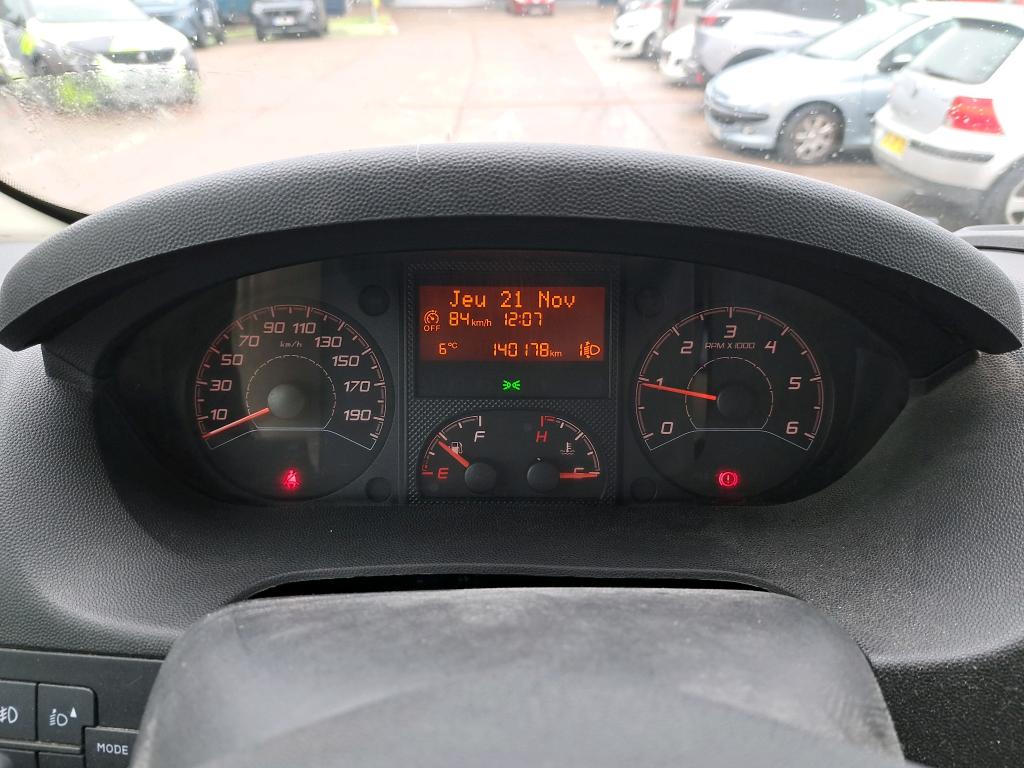 Peugeot BOXER TOLE 330 L1H1 BLUEHDI 130 PREMIUM PACK 2018