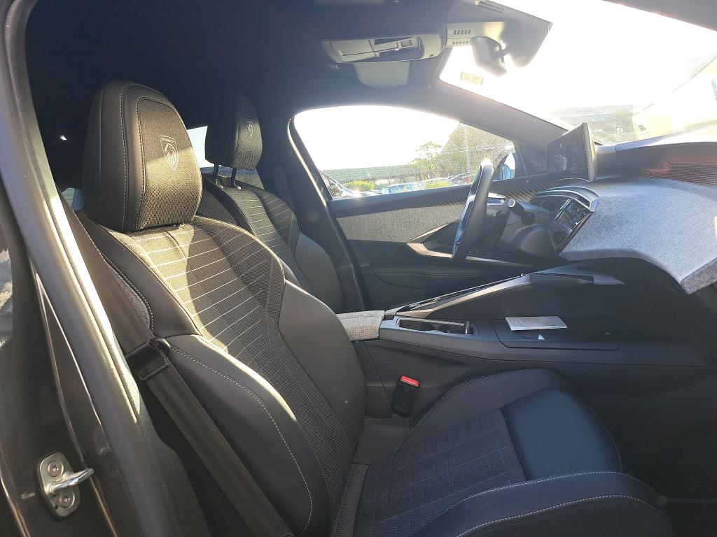 Peugeot 3008 Hybrid 145 e-DCS6 GT 2025