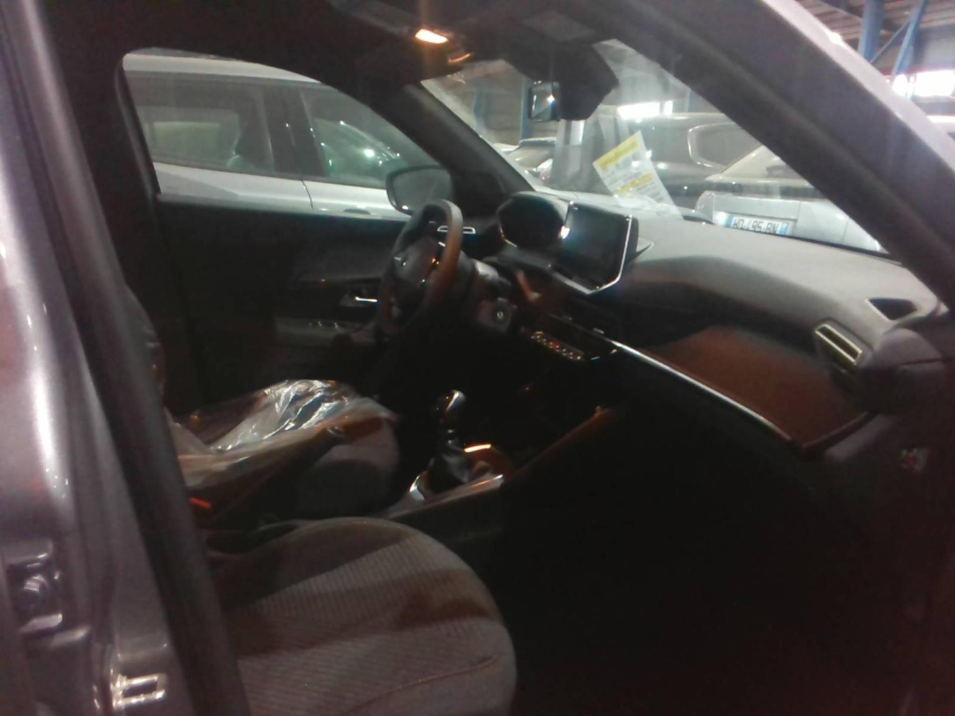 Peugeot 2008 100 S&S BVM6 Style 2025