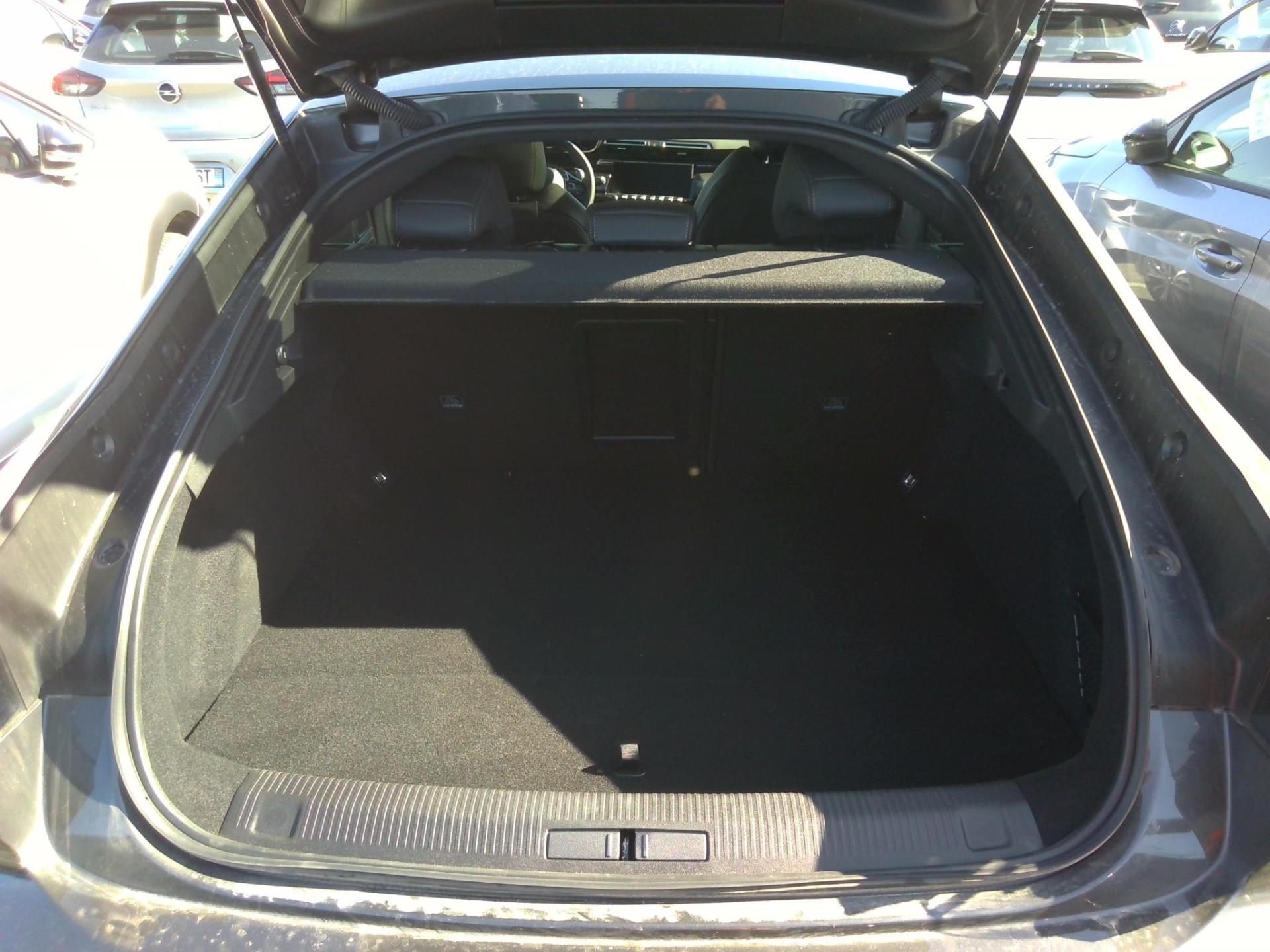 Peugeot 508 Hybrid 225 e-EAT8 Allure 2023