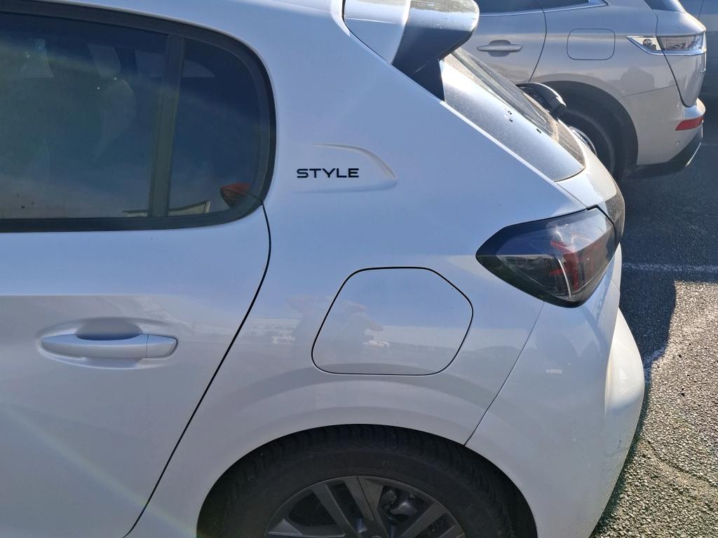 Peugeot 208 BlueHDi 100 S&S BVM6 Style 2022