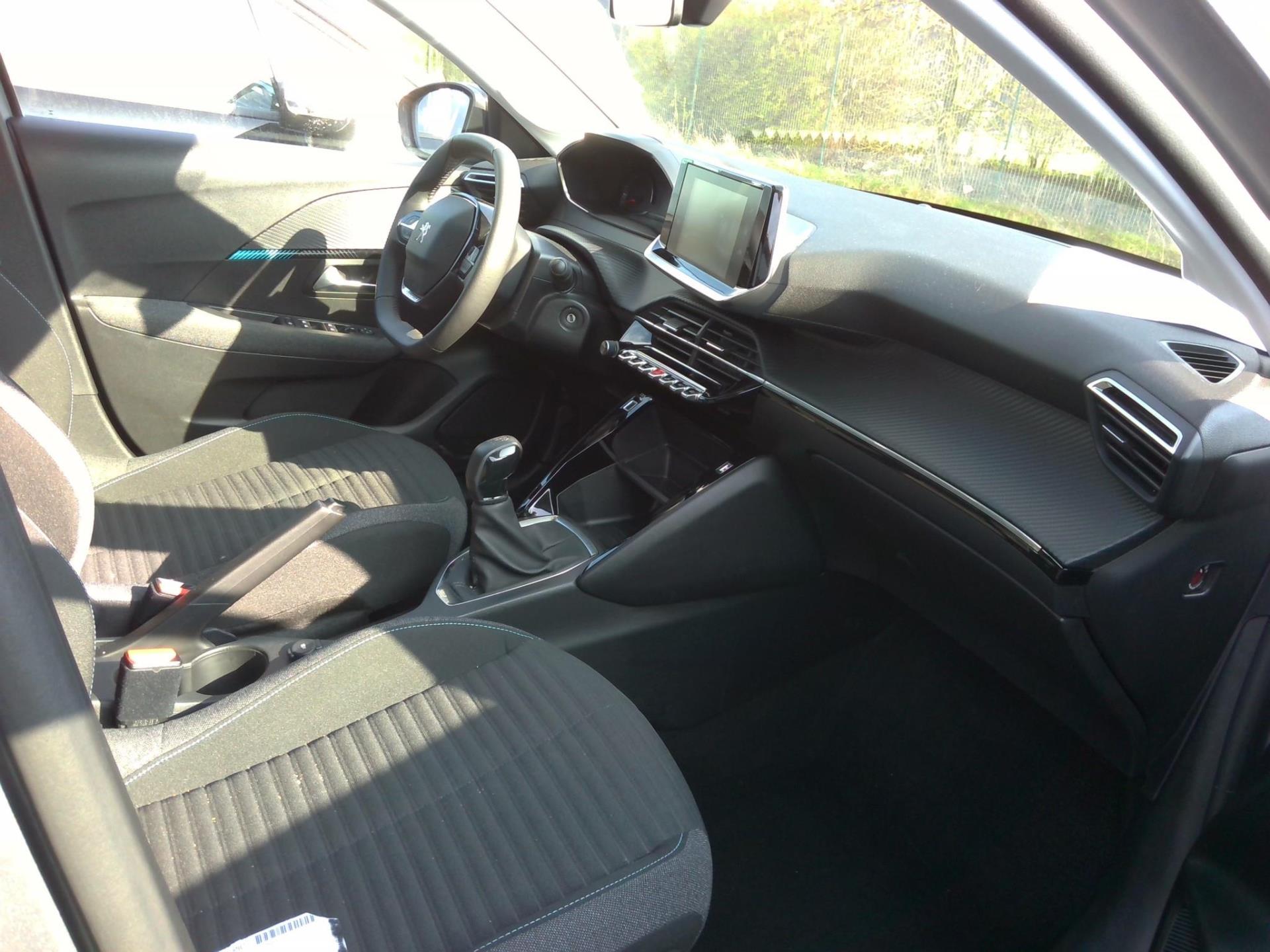 Peugeot 208 PureTech 75 S&S BVM5 Style 2023