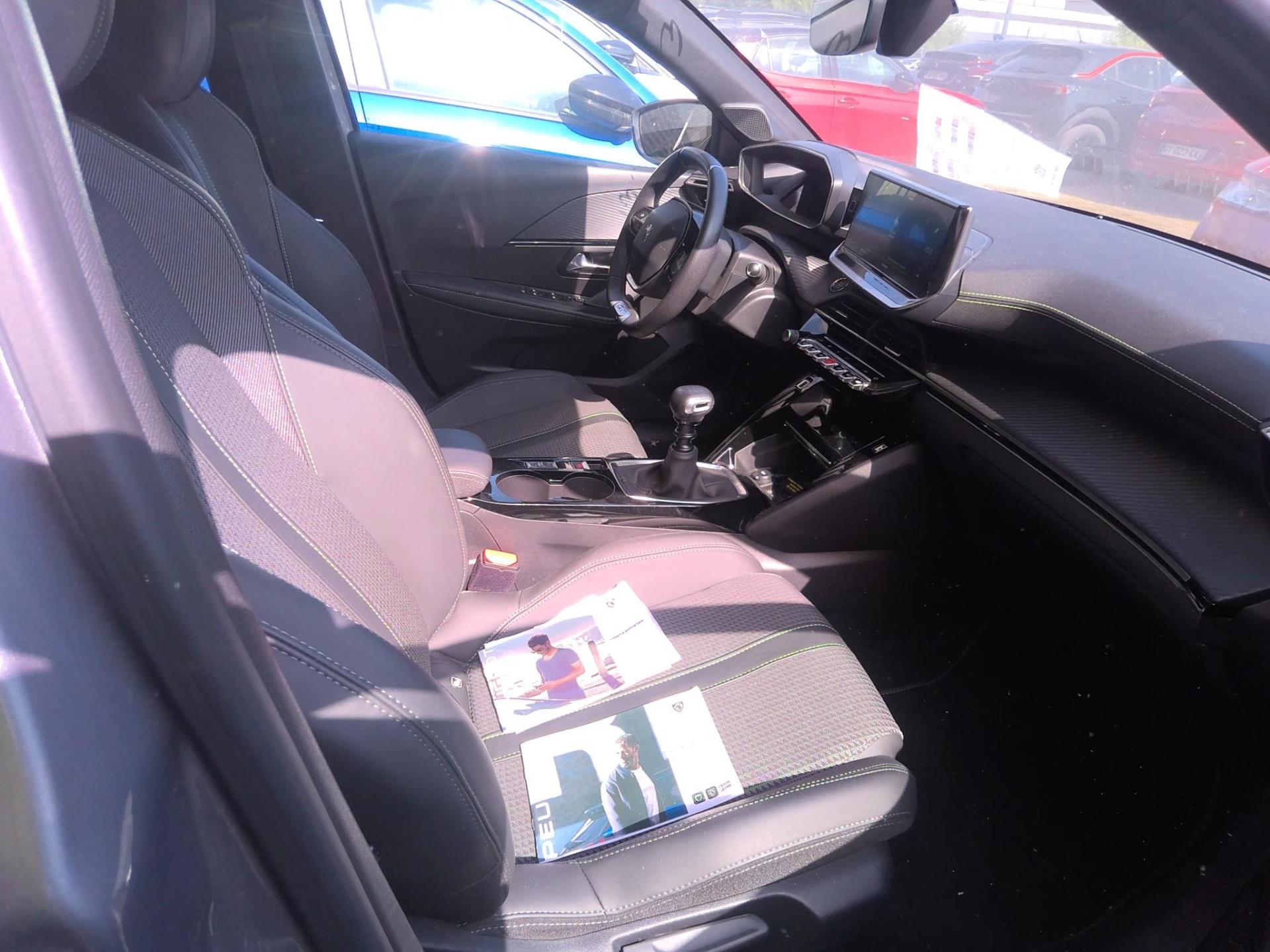 Peugeot 208 PureTech 100 S&S BVM6 GT 2023