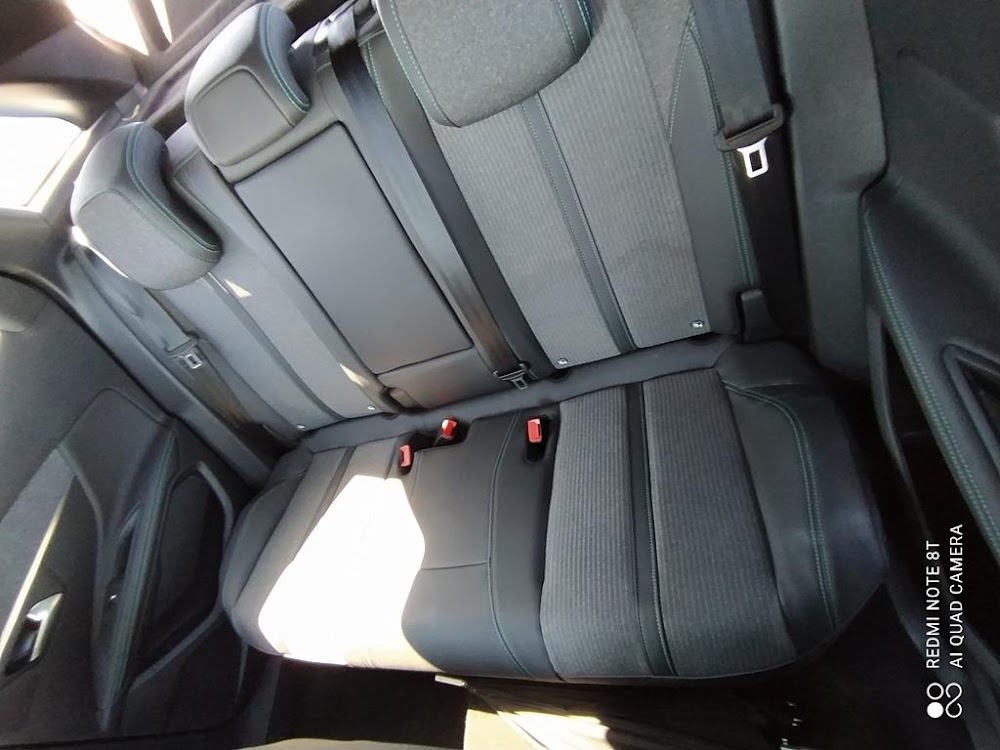 Foto Peugeot 3008 Hybrid 11