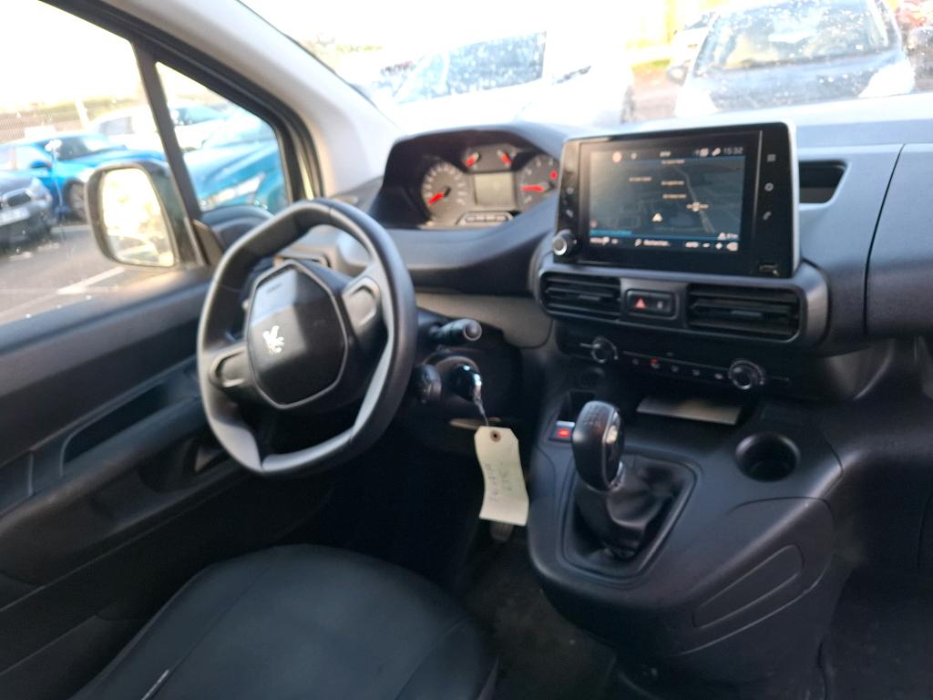 Peugeot PARTNER FOURGON STANDARD 650 KG BLUEHDI 100 S&S BVM5 PREMIUM 2021