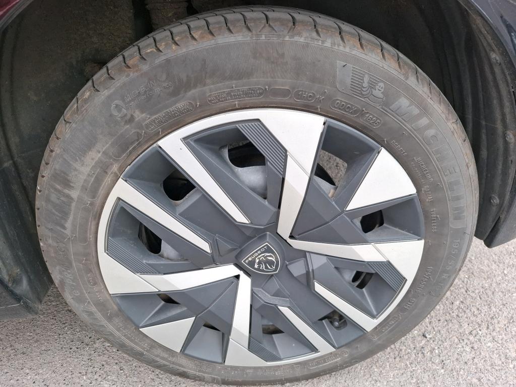 Peugeot 208 Hybrid 110 ch e-DCS6 Style 2025