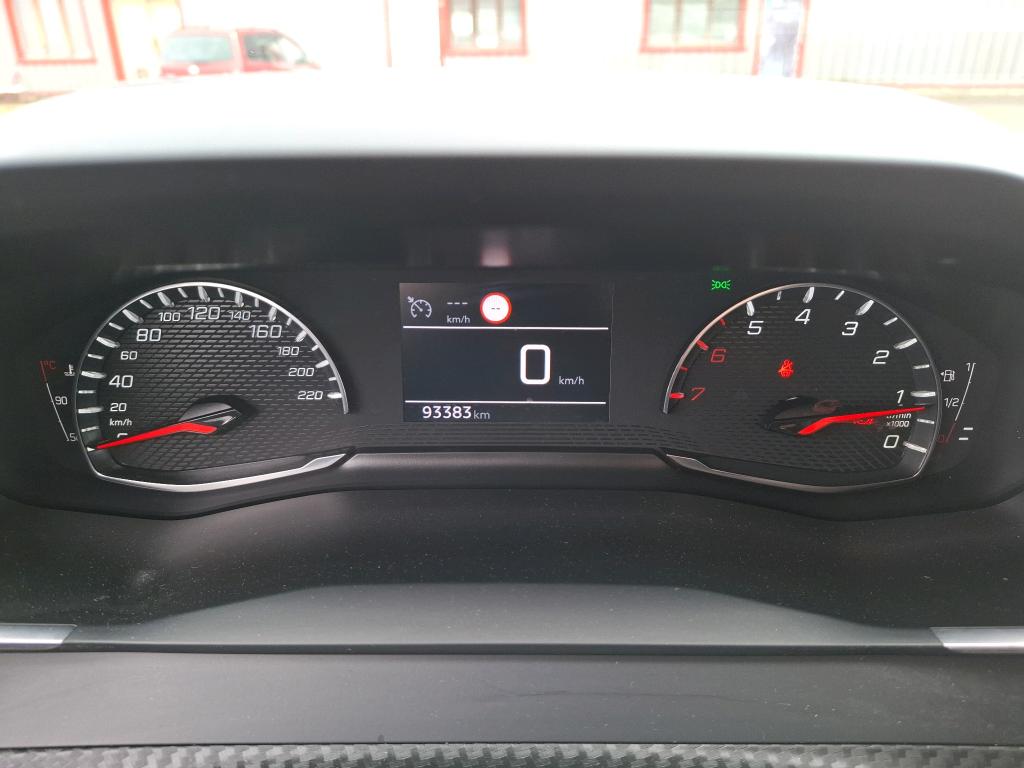 Peugeot 2008 BlueHDi 110 S&S BVM6 Active Business 2021