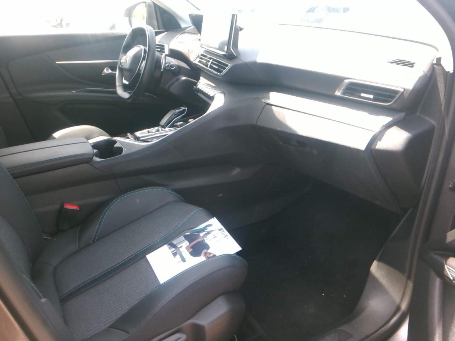 Peugeot 3008 Hybrid 225 e-EAT8 Allure Pack 2022
