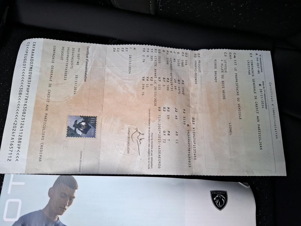 Peugeot 308 Hybrid 136 e-DCS6 GT 2024