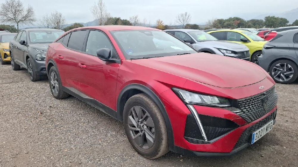 Foto Peugeot 408 8