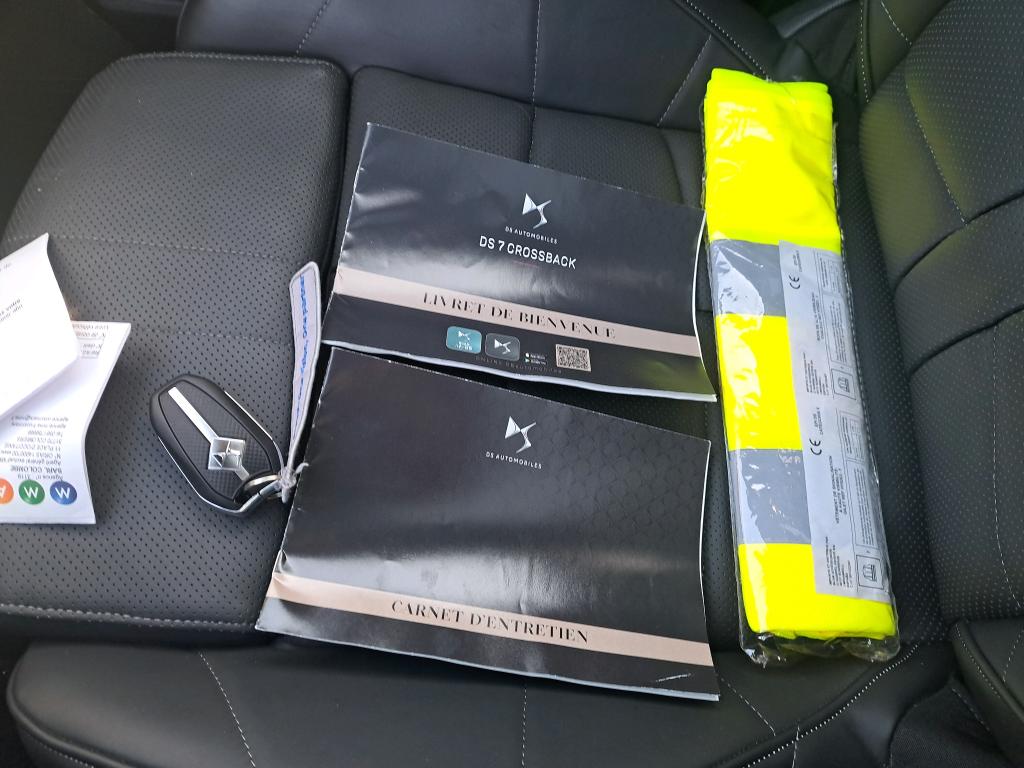 DS DS7 Crossback Hybride E-Tense 300 EAT8 4x4 Louvre 2022