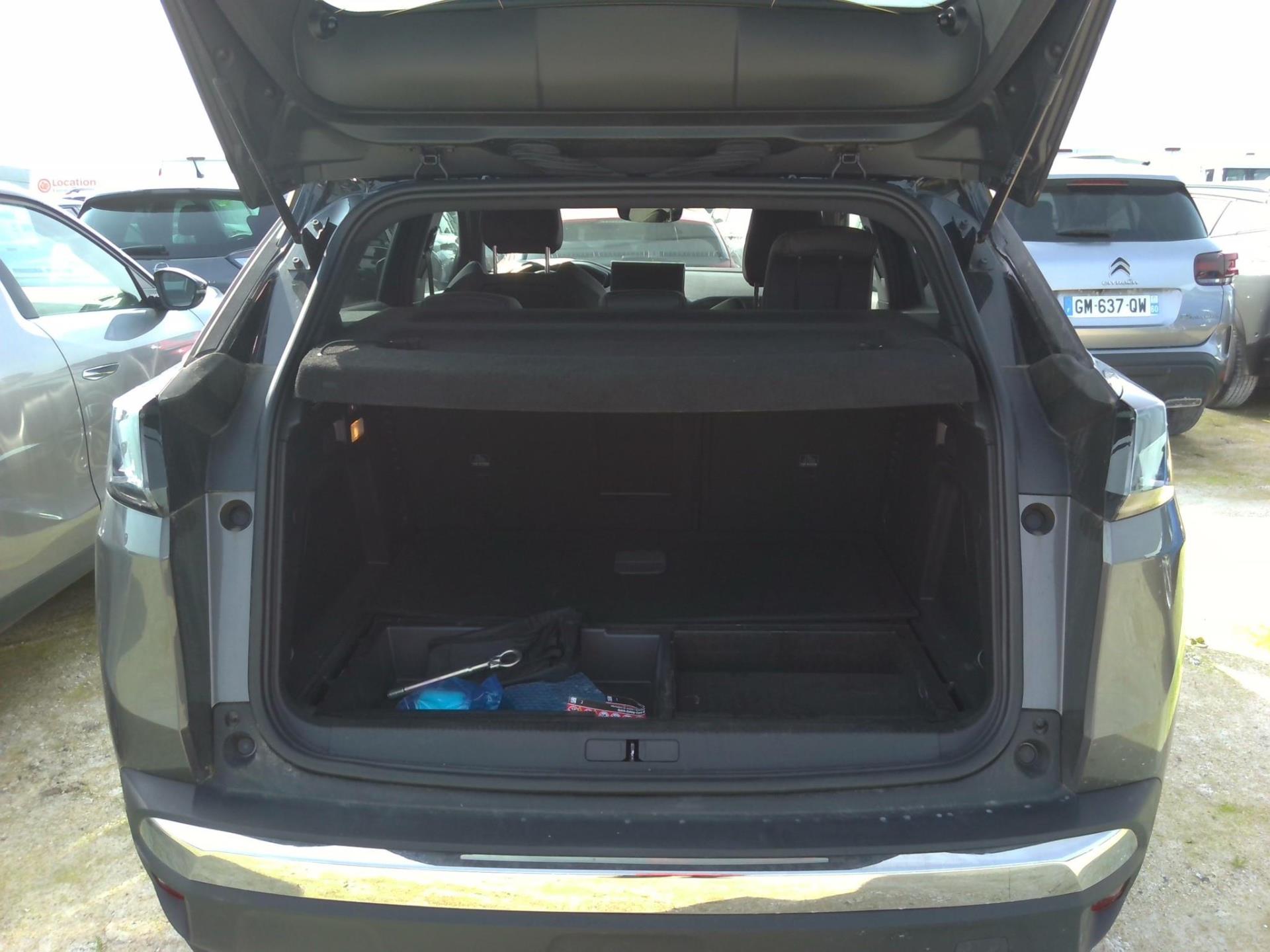 Peugeot 3008 Hybrid4 300 e-EAT8 GT 2023