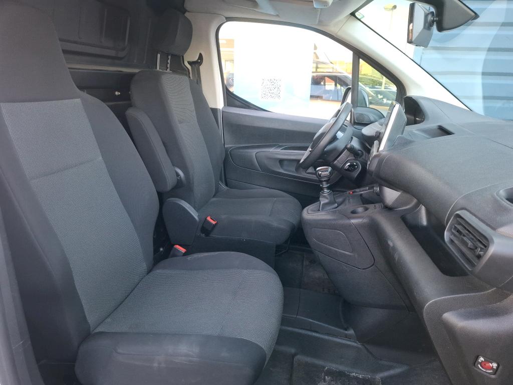 Peugeot PARTNER FOURGON STANDARD 650 KG BLUEHDI 100 S&S BVM6 ASPHALT 2022