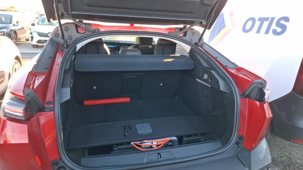 Foto Peugeot 408 12