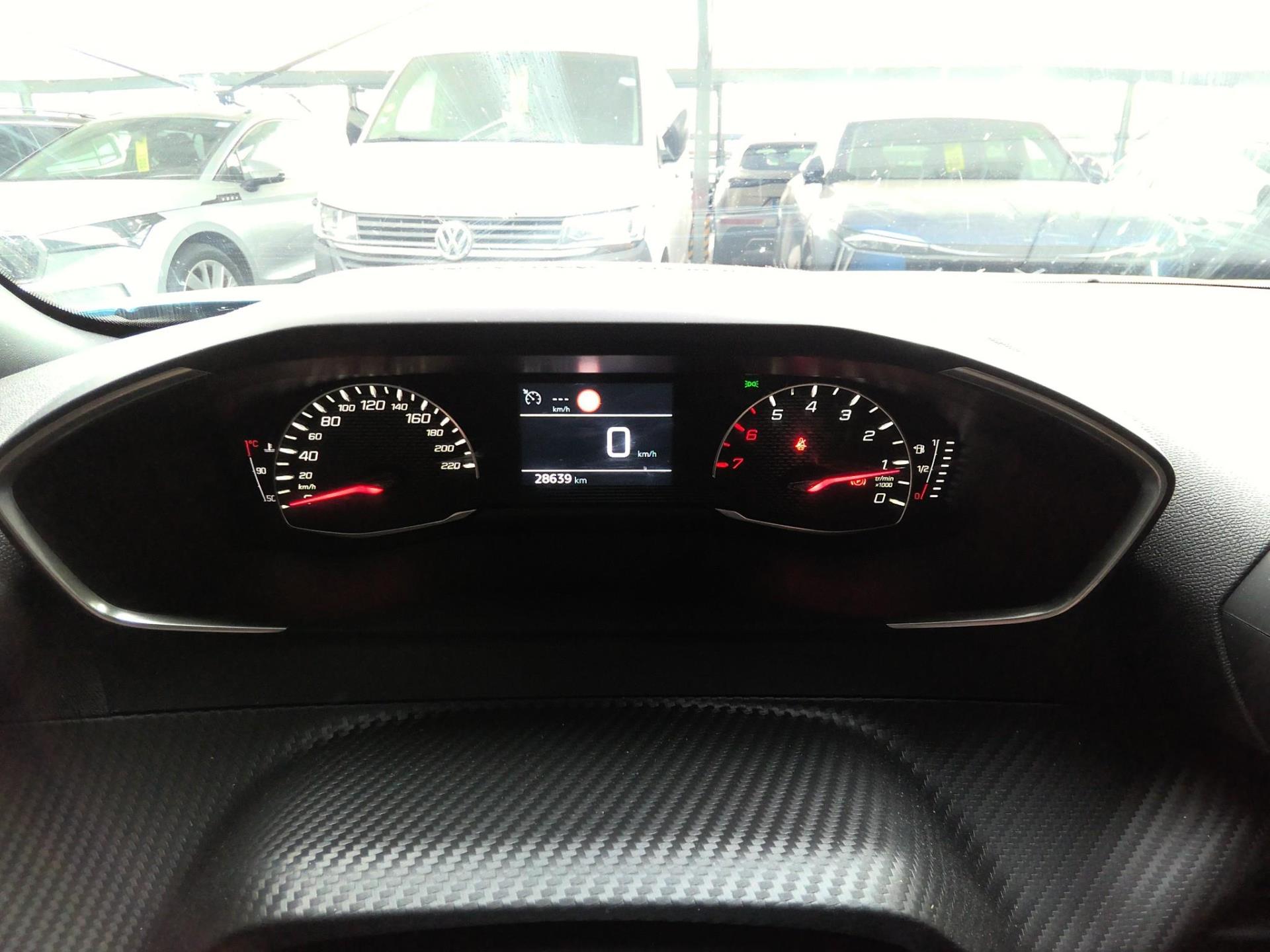 Peugeot 2008 100 S&S BVM6 Style 2025