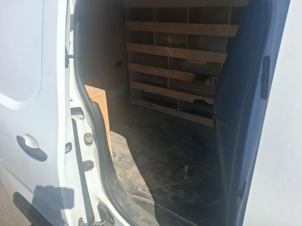 Peugeot PARTNER FOURGON STANDARD 650 KG BLUEHDI 100 BVM5 PREMIUM 2019