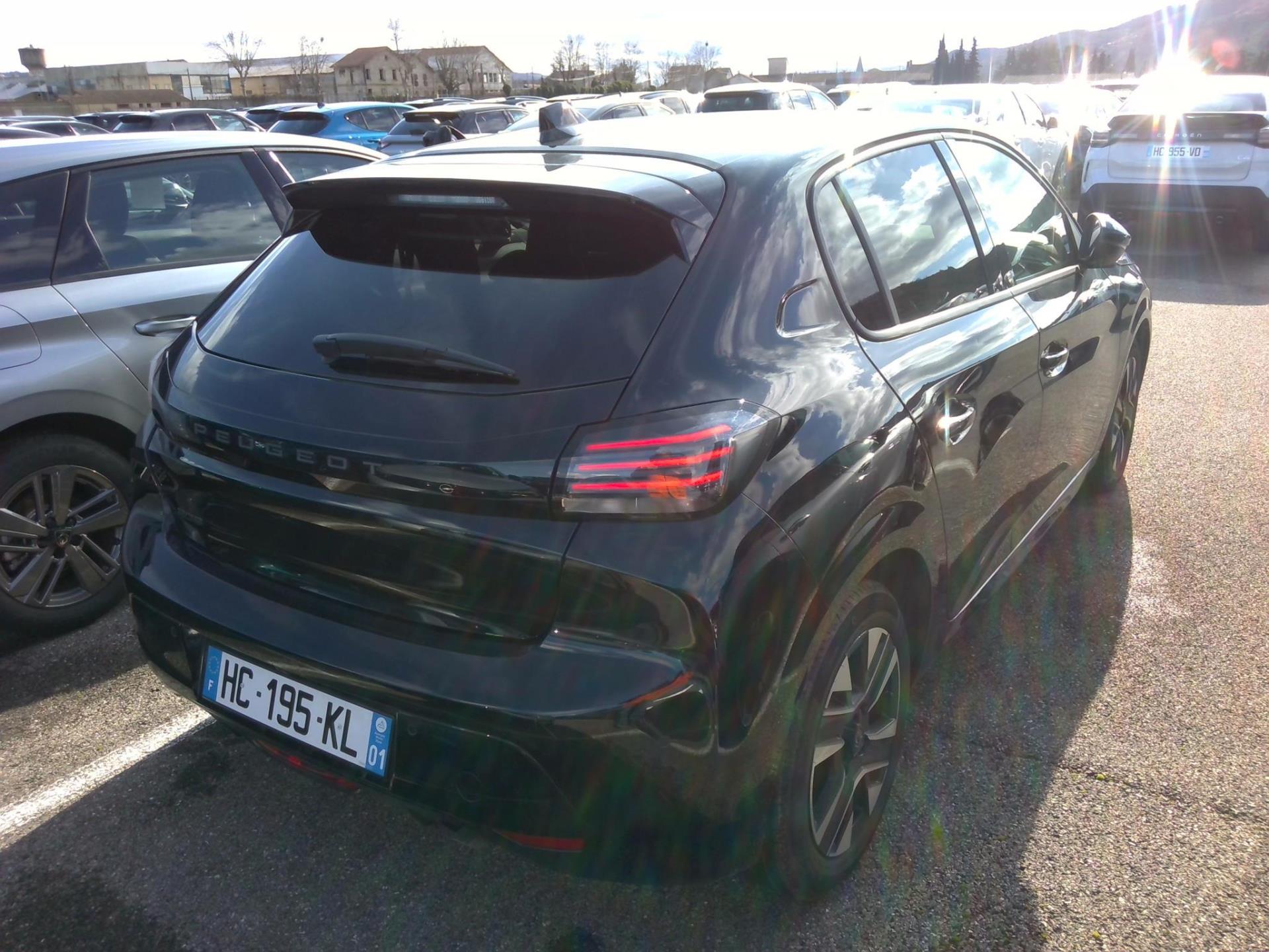 Peugeot 208 II 