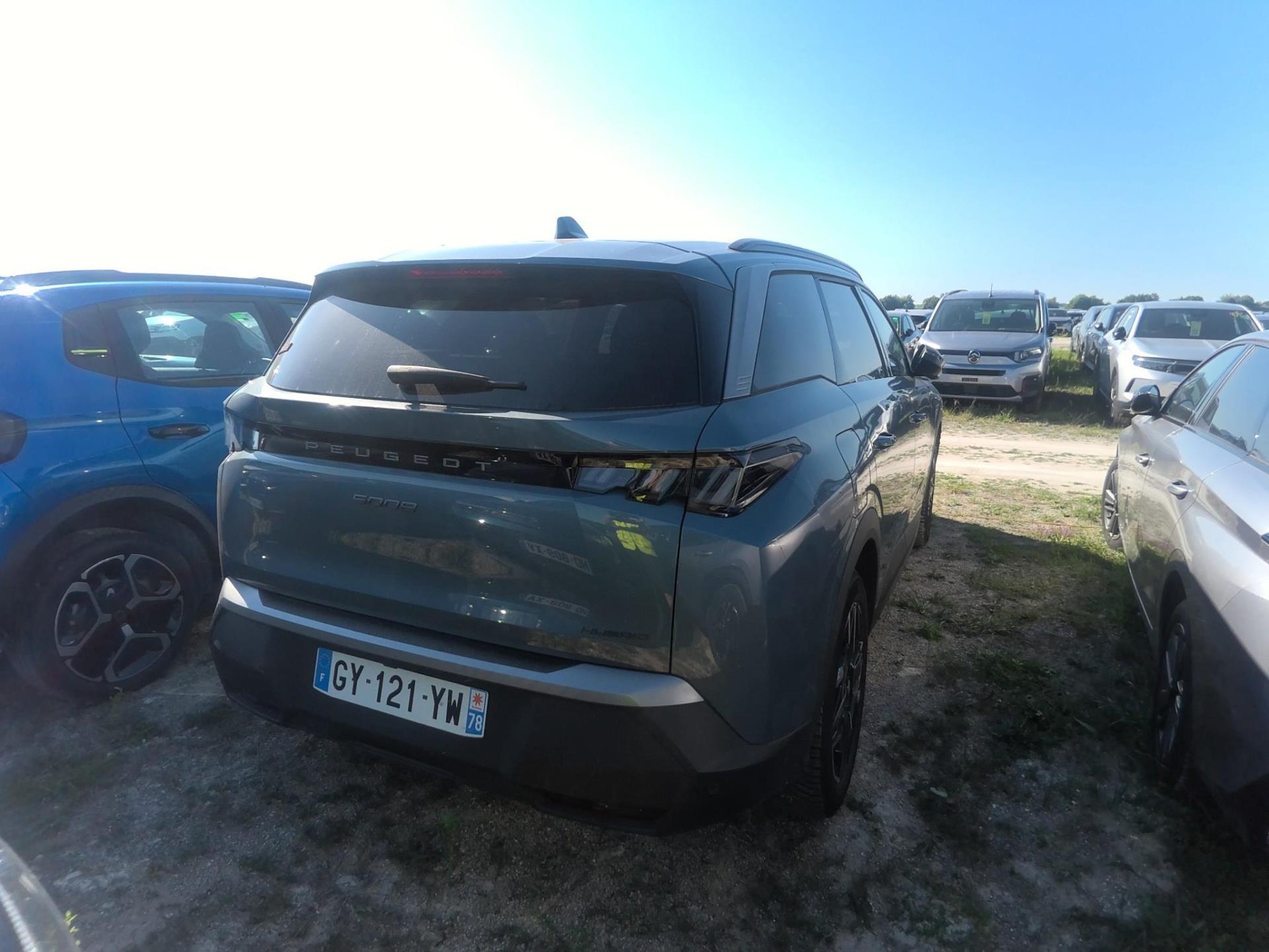 Peugeot 5008 Hybrid 136 e-DCS6 Allure 2024