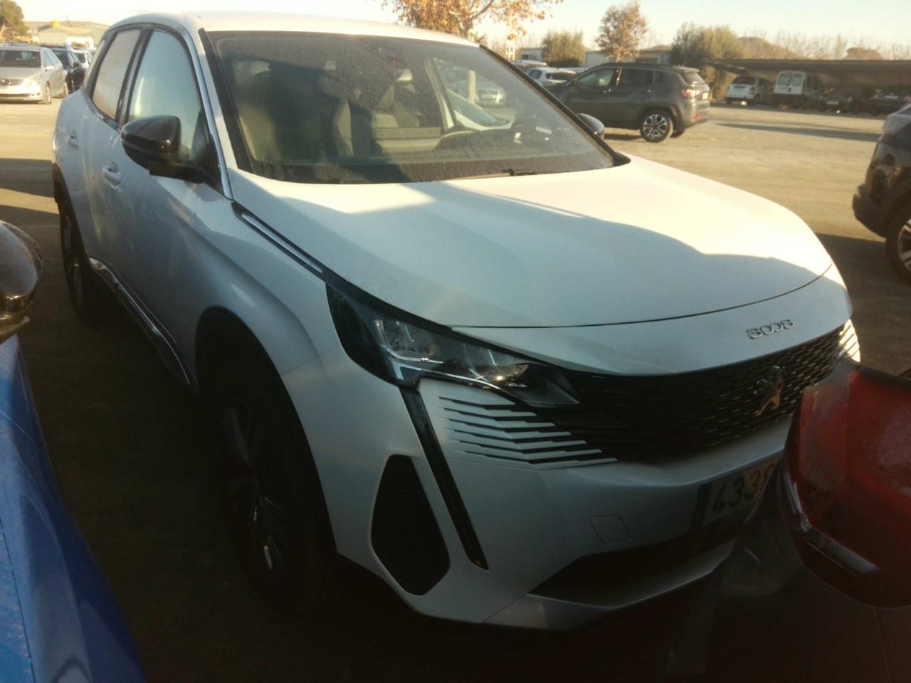 Peugeot 3008 3008 Allure Pack Gasolina 130 S&S 6 Vel. MAN