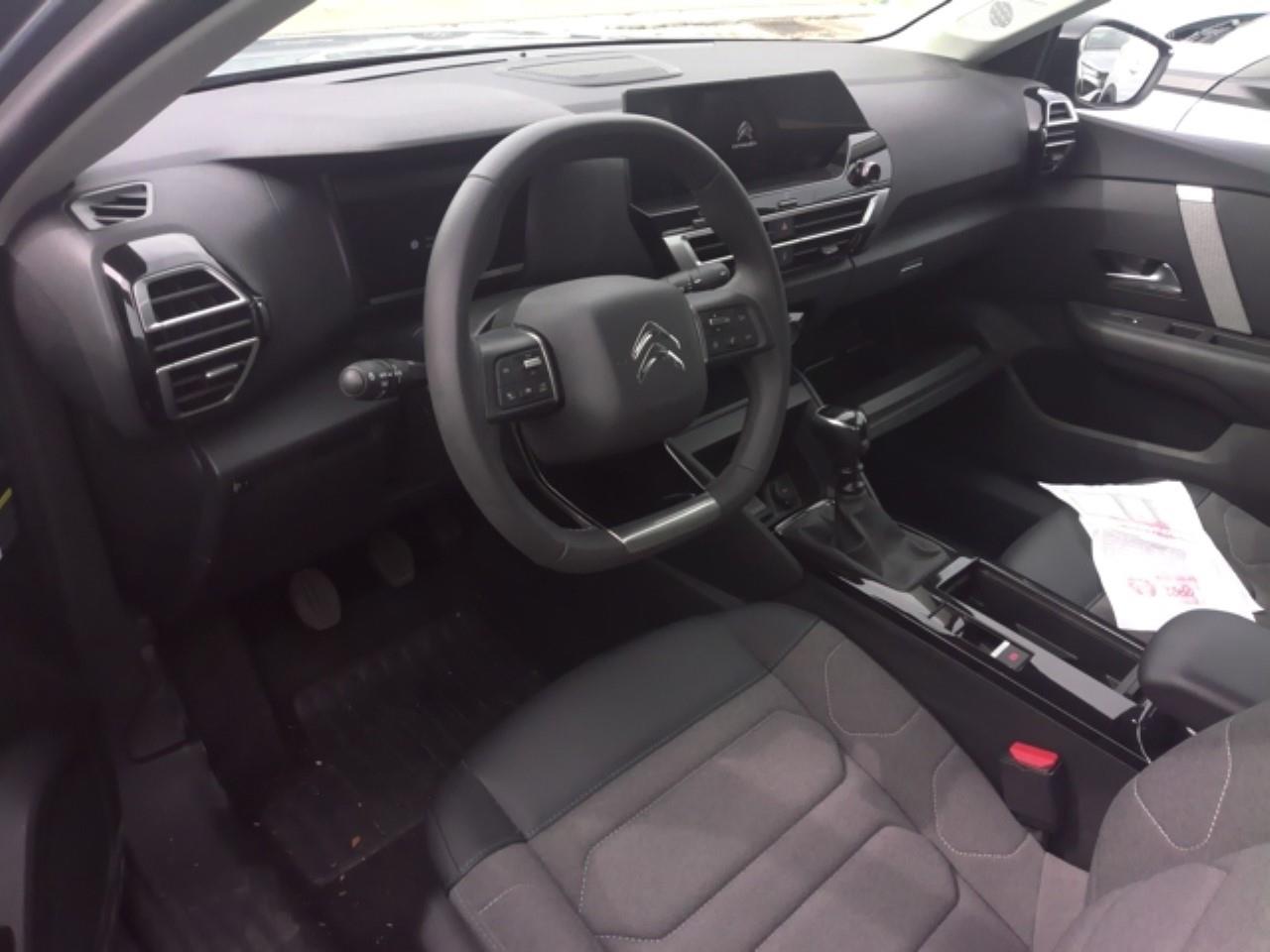Foto Citroën C4 X 3