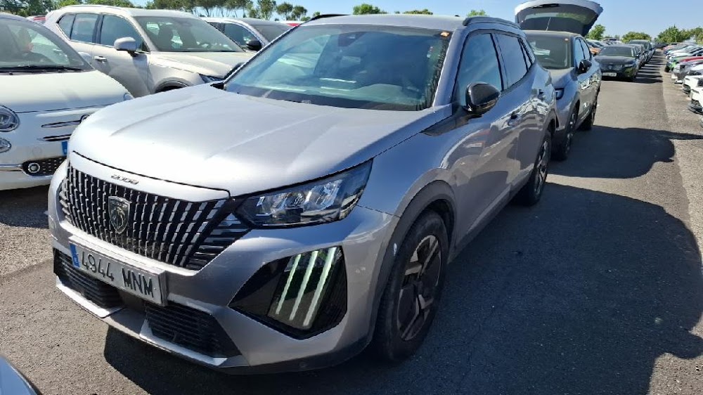Foto Peugeot 2008 4